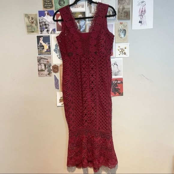 BARDOT ODYSSEY CROCHET LACE V NECK SLEEVELESS BODY CON DROP HEM MERMAID COCKTAIL - Picture 2 of 9